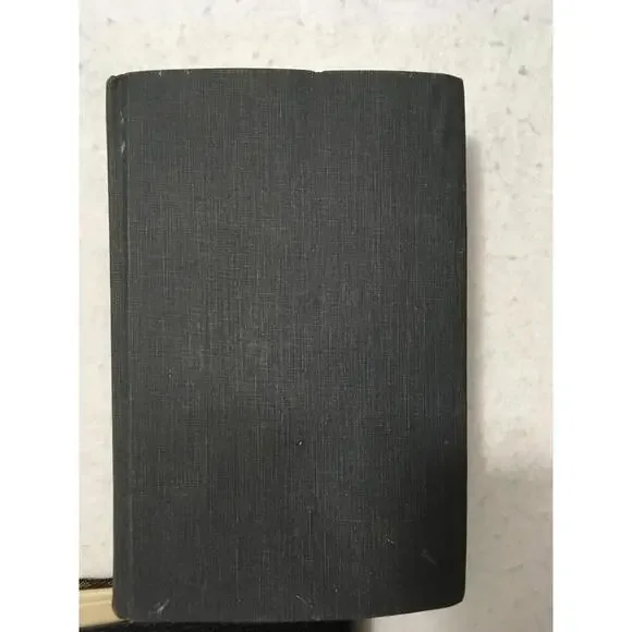 the new Oxford Annotated Bible Revised Standard version some pages stick - Picture 2 of 16